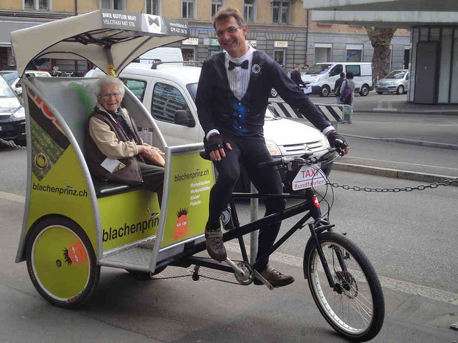 Rikscha-Seniorentransport_1.jpg